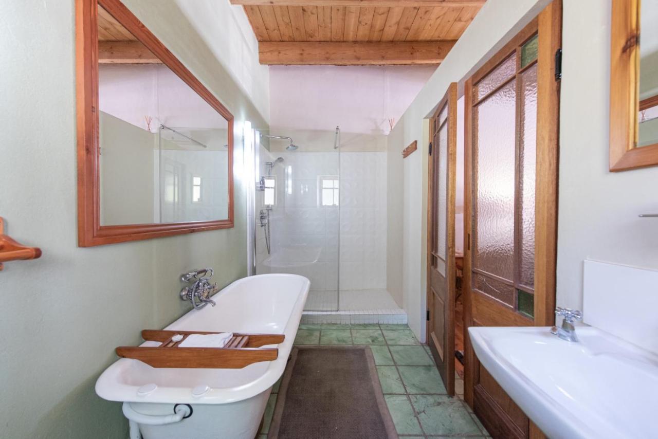 רוברטסון Leo Guest House מראה חיצוני תמונה
